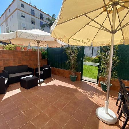Apartamento En El Centro De エステポナ エクステリア 写真
