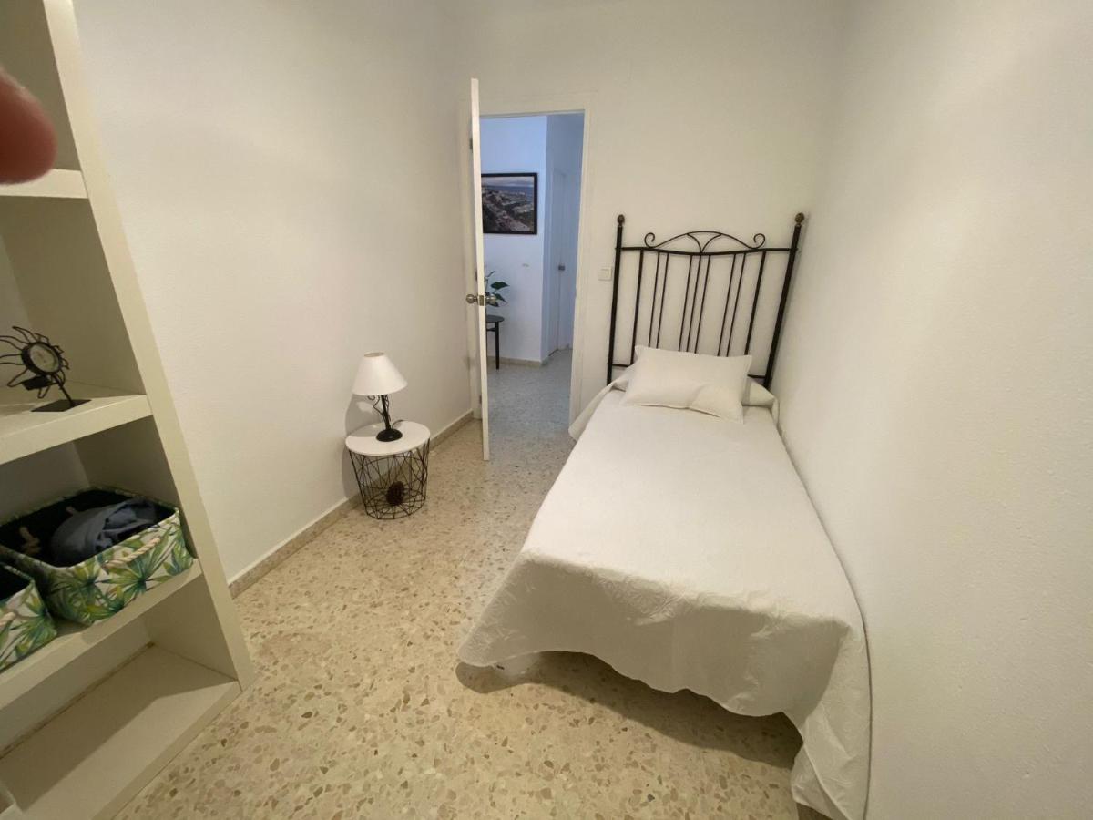 Apartamento En El Centro De エステポナ エクステリア 写真
